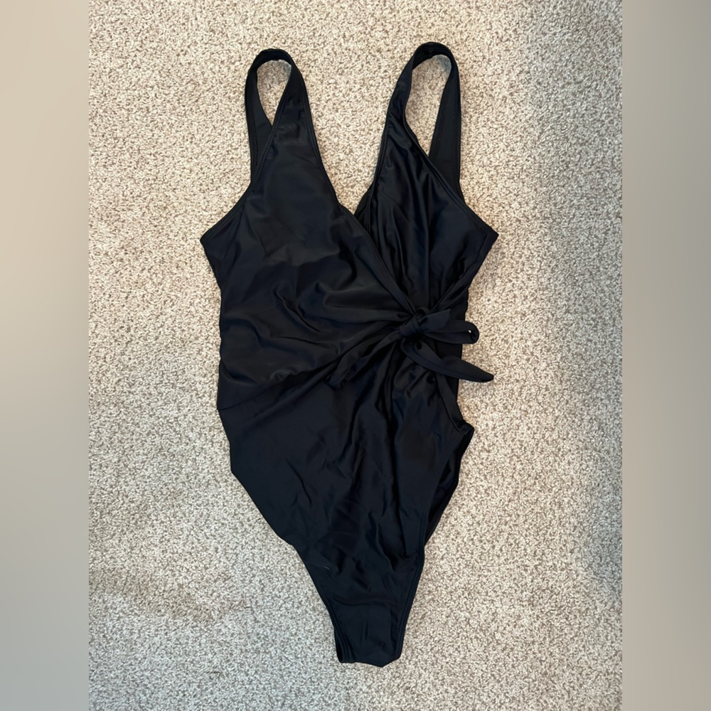 Maternity swimsuit size s